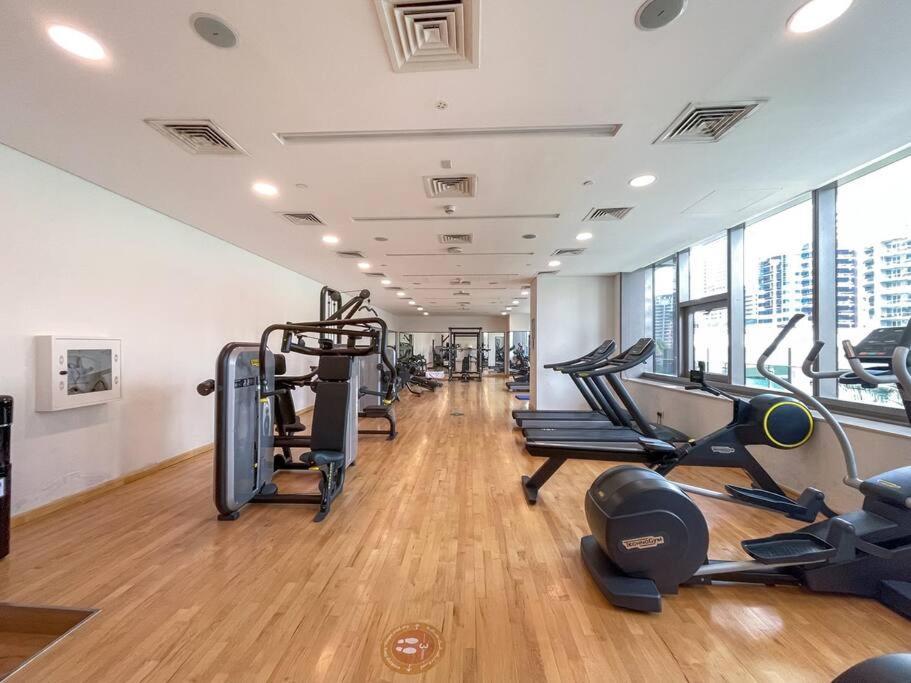 Cozy Studio In Sparkle Tower Jbr By Suiteable ドバイ エクステリア 写真